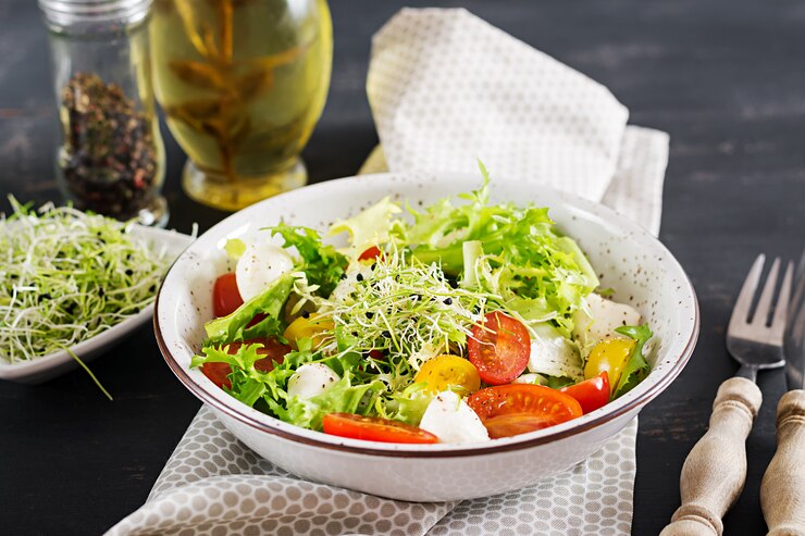 Mediterranean Salad